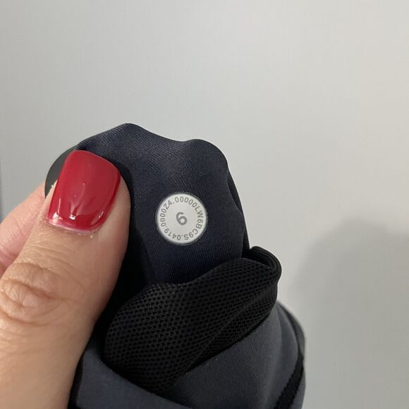 Lululemon Size 6 Tie Dye In Movement Crop Leggings Everlux High Rise 22" Inseam - Picture 5 of 6